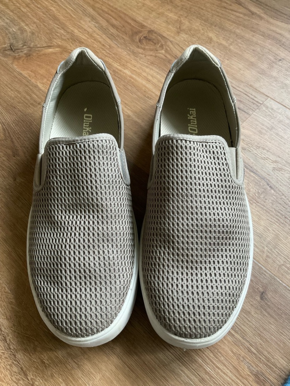 OluKai Men’s Gray Lae’ahi Mesh Slip-On Sneakers Size 10.5M